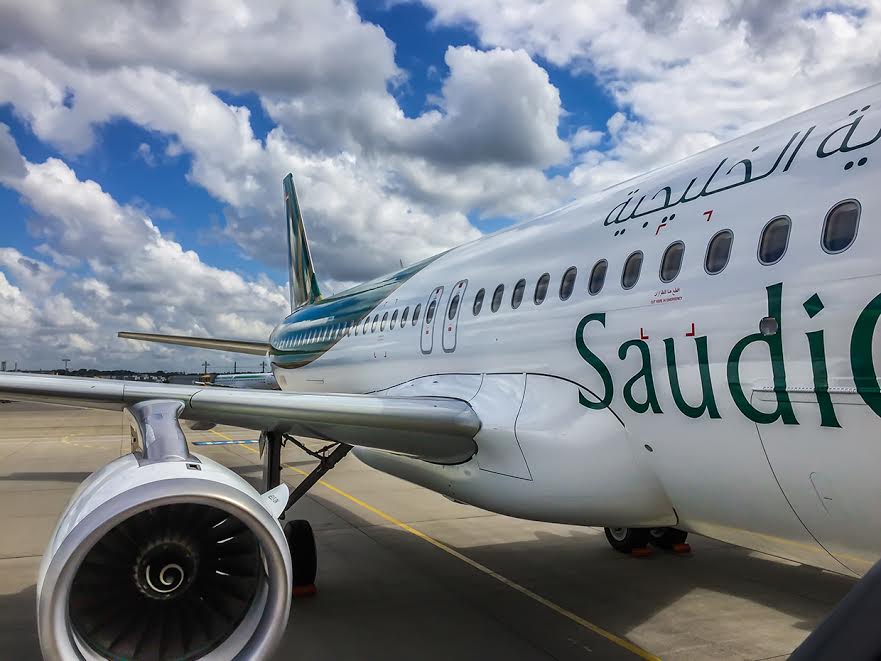 اليوم .. خطوط الطيران السعودية الخليجية تبدأ العمليات التجارية