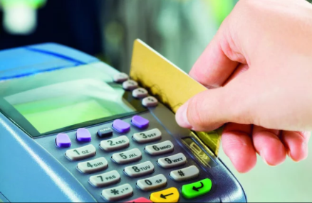 "البنك المركزي السعودي": 120 مليون عملية نقاط بيع تحقق أكثر من 8 مليار ريال خلال أسبوع