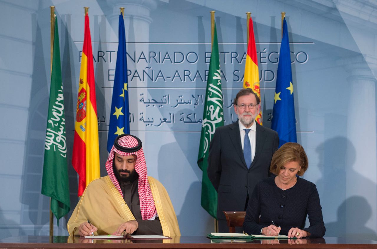 ولي العهد يشهد توقيع 6 اتفاقيات ومذكرات تعاون بين السعودية واسبانيا