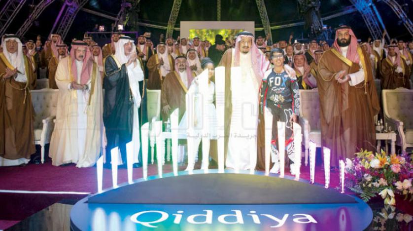 بعد الكشف عن «أمالا» .. 5 مشاريع متكاملة تنقل الاقتصاد السعودي من الاعتماد على الذهب الأسود الى