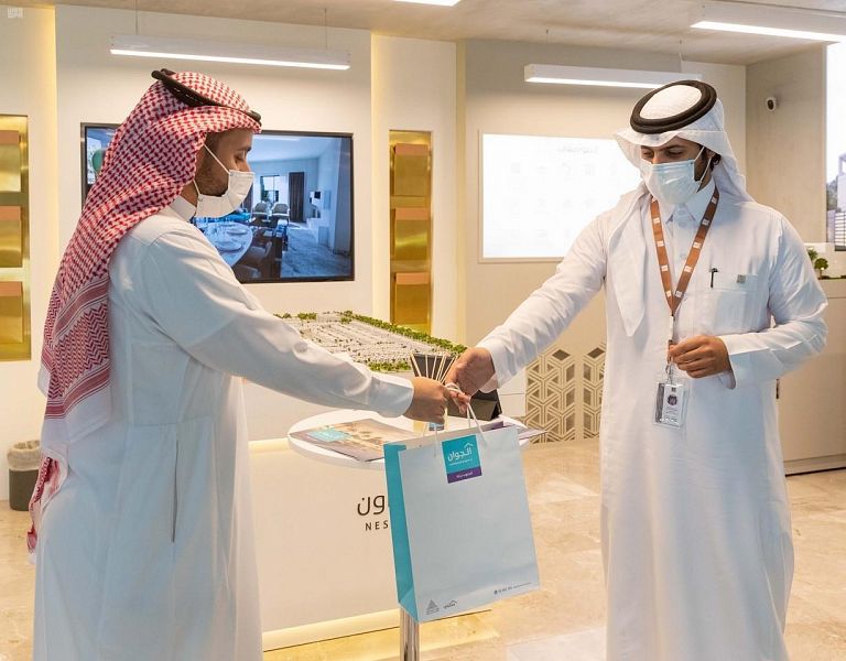 إقبال كثيف لحجز الوحدات السكنية بضاحية الجوان في مركز سكني الشامل