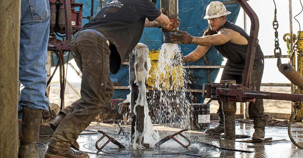 وزارة الطاقة الأمريكية تبيع 18 مليون برميل من احتياطي النفط الاستراتيجي