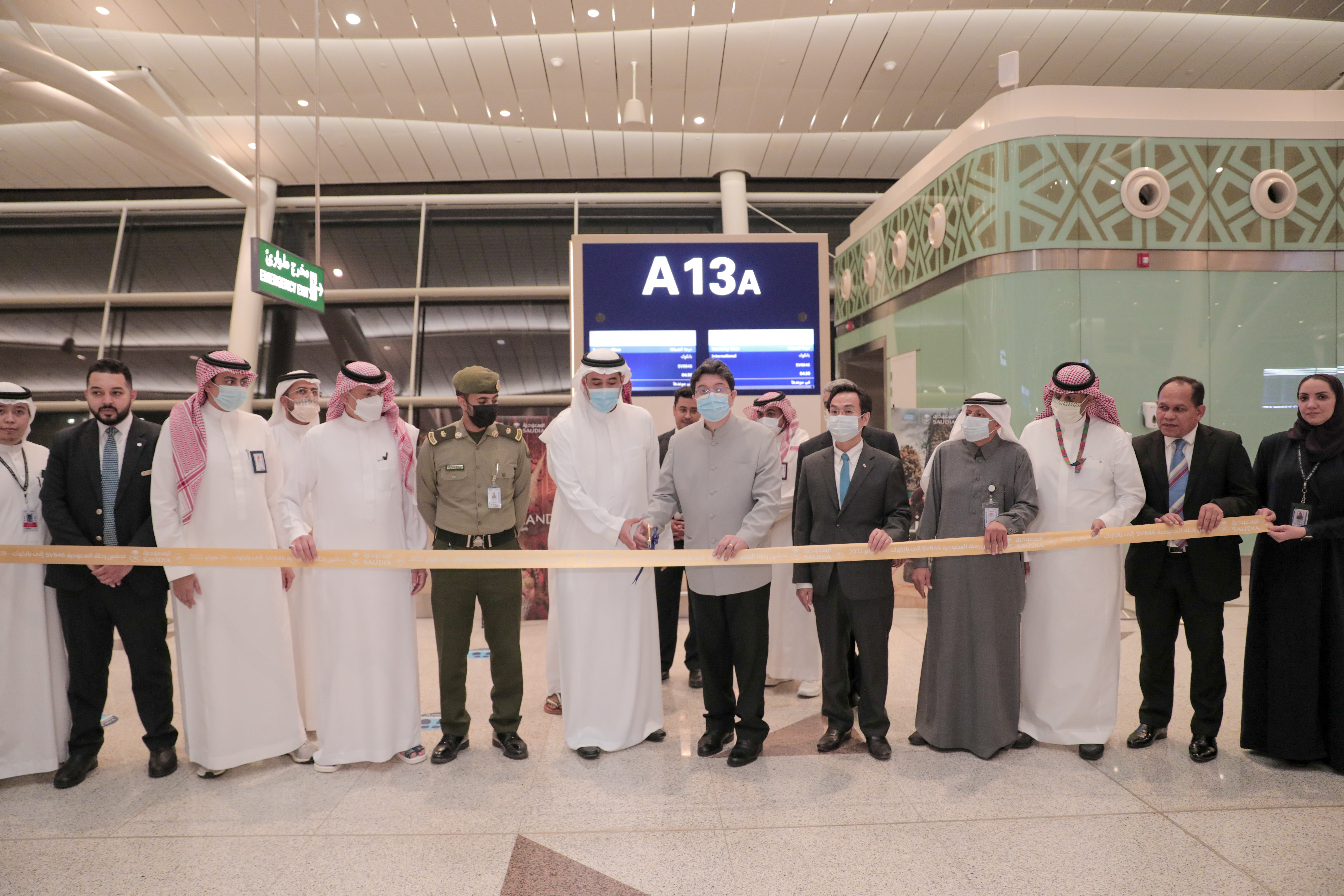 الخطوط السعودية تحتفل بانطلاق أولى رحلاتها المباشرة إلى تايلاند