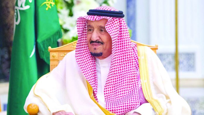 خادم الحرمين: «أم القرى» اسم عزيز على قلوبنا