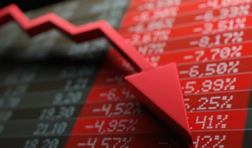 سوق الأسهم السعودية تفقد 324 مليار ريال في جلستين والقطاع البنكي يخسر 4.9% من قيمته
