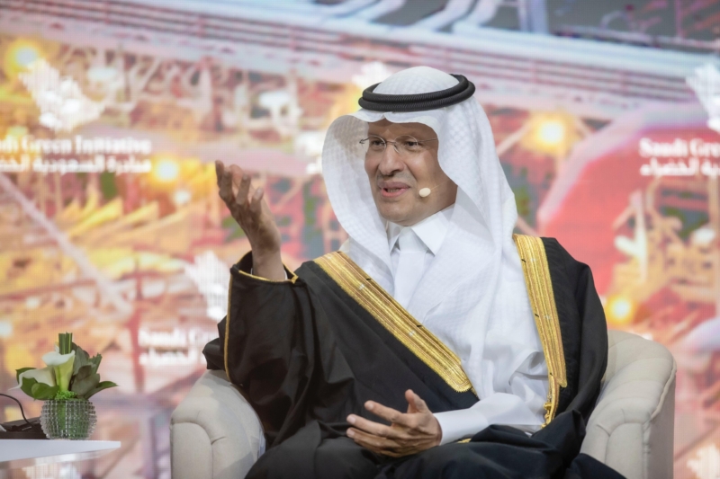 وزير الطاقة: المملكة الدولة الوحيدة في العالم التي تستفيد ماليا من تحول الطاقة