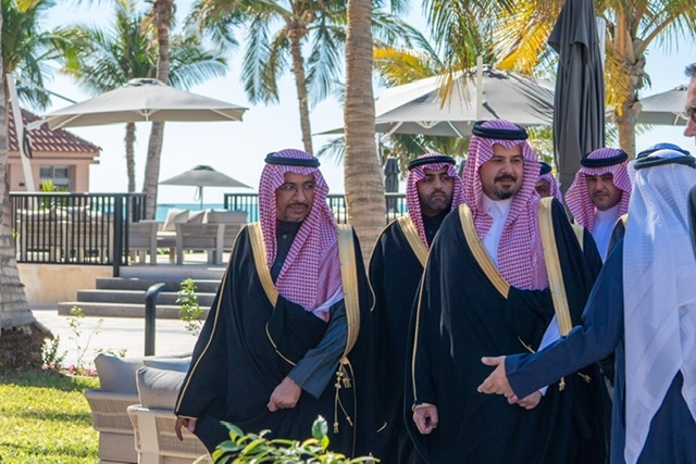 أمير المدينة يدشن فندق كمبينسكي السارية في ينبع