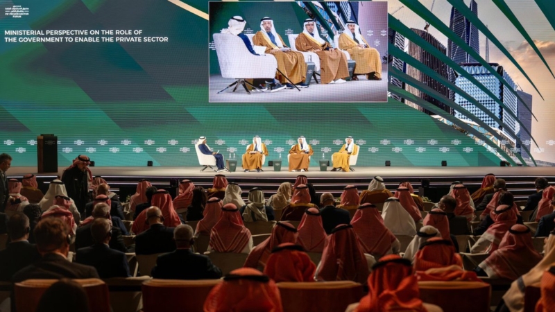 اليوم الأول لمنتدى صندوق الاستثمارات العامة يؤكد: تضاعف رصيد الاستثمار الأجنبي في المملكة إلى 900