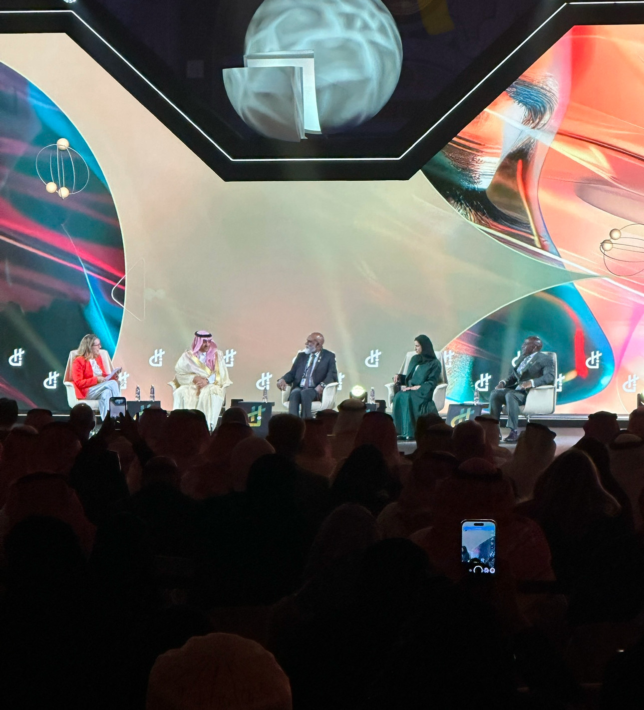 البنيان: التعليم لا يقتصر على تلبية احتياجات السوق بل يشمل خلق صناعات جديدة من خلال البحث والابتكار