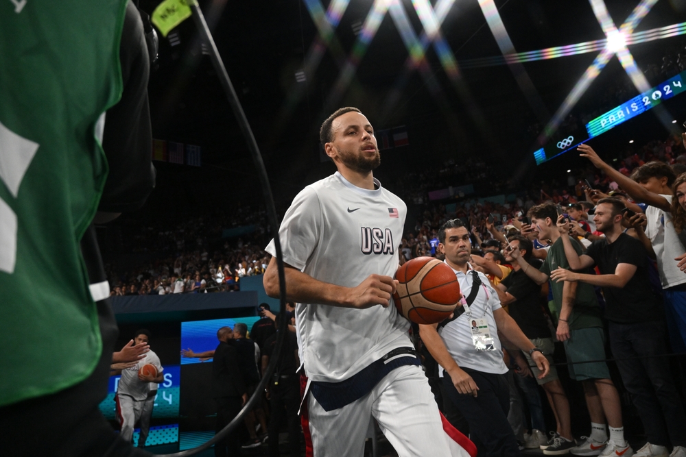 NBA .. كاري الأعلى أجرا بـ 55 مليون دولار وإمبيد ثانيا