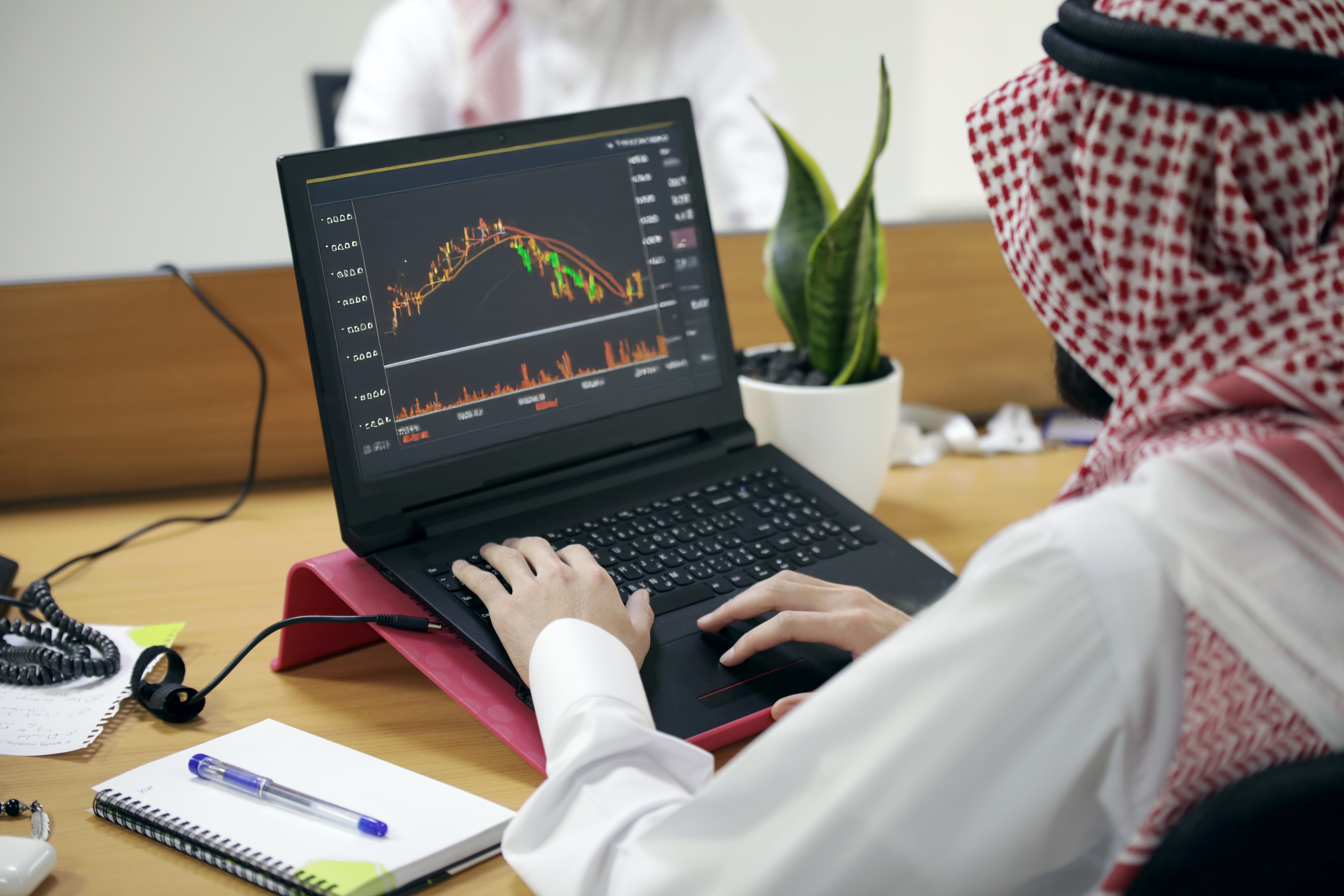 محققا رقم قياسي جديد .. الاقتصاد السعودي يخلق 1.8 مليون وظيفة جديدة في 2024