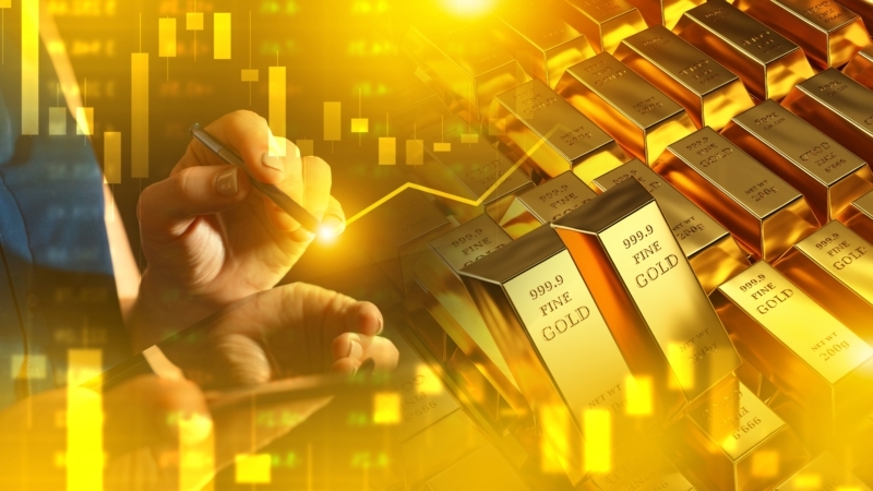 Gold price dips as US Fed interest rate cut expectations fall