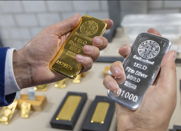 Precious metals and oil prices plummet as global tensions ease and copper falls