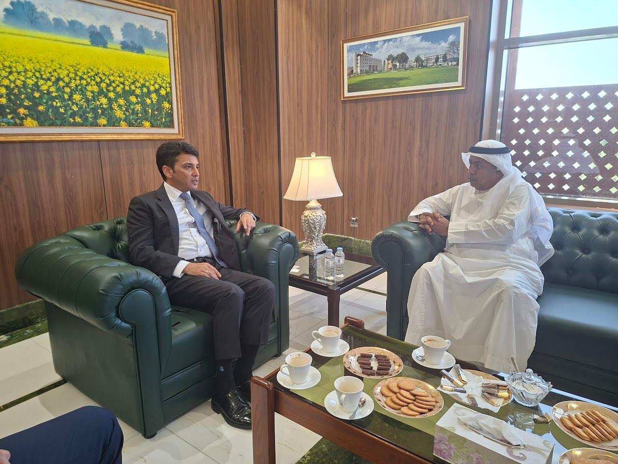 القنصل الباكستاني في جدة يكشف لـ (مال): مشاورات بين مستثمرين سعوديين وباكستانيين لتأسيس شركة طيران