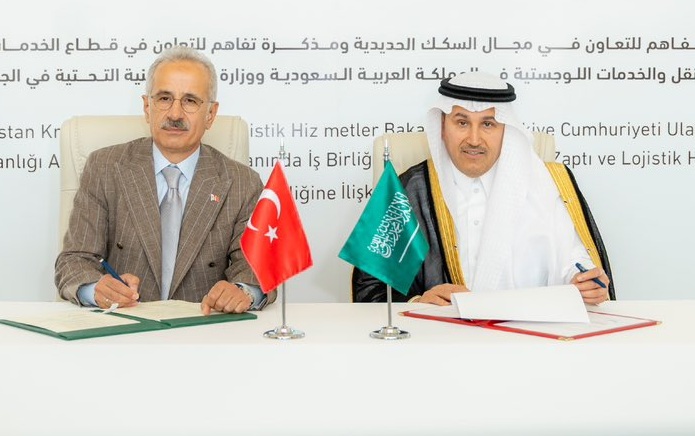 المملكة وتركيا توقعان مذكرتي تفاهم للتعاون في مجال السكك الحديدية وقطاع الخدمات اللوجستية