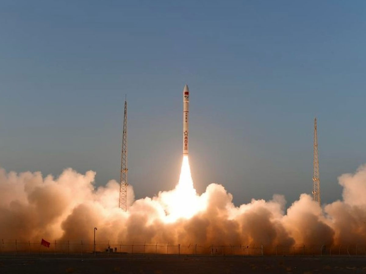 China successfully launches 8 satellites into space