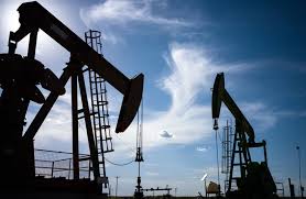 Goldman Sachs Lowers Oil Price Forecasts After Agreement to Reopen the Strait of Hormuz
