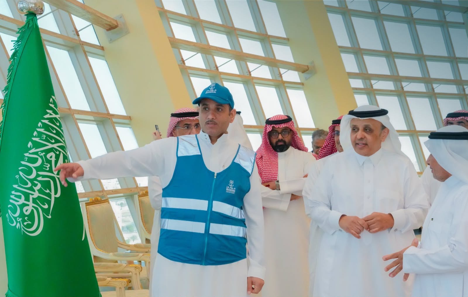 قيادات " النقل " و " الأمن الغذائي " تقف على جاهزية ميناء ينبع التجاري