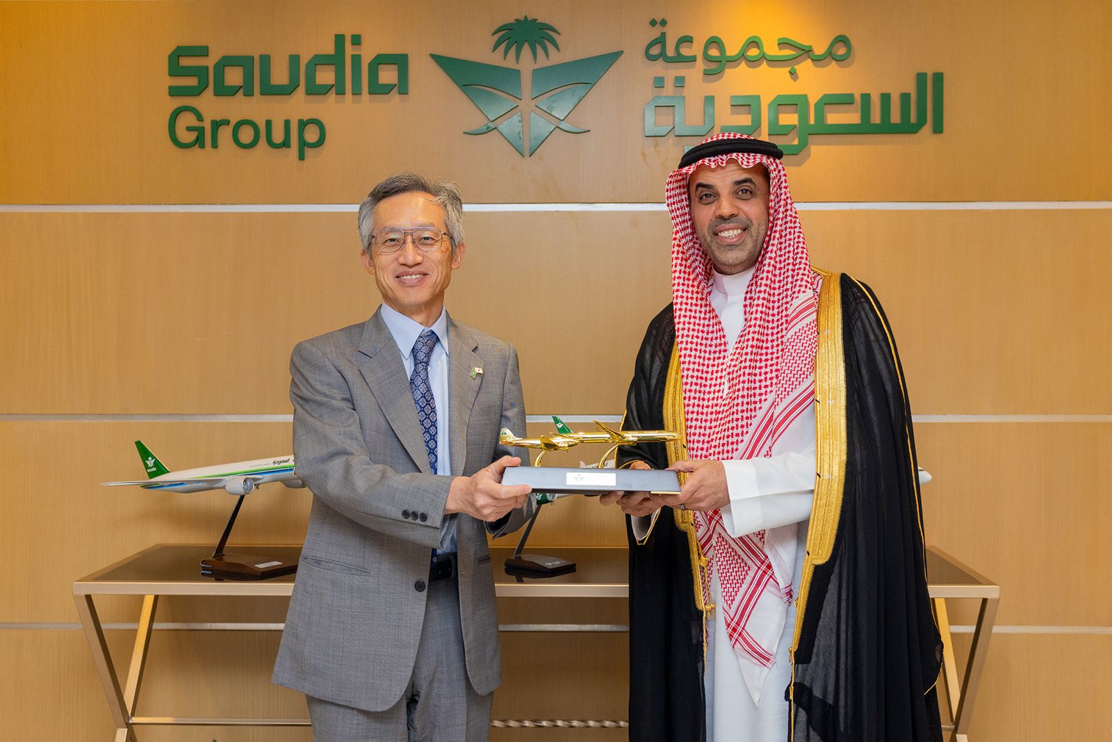 مدير عام مجموعة السعودية يبحث مع سفير اليابان لدى المملكة المواضيع المتعلقة بقطاع الطيران