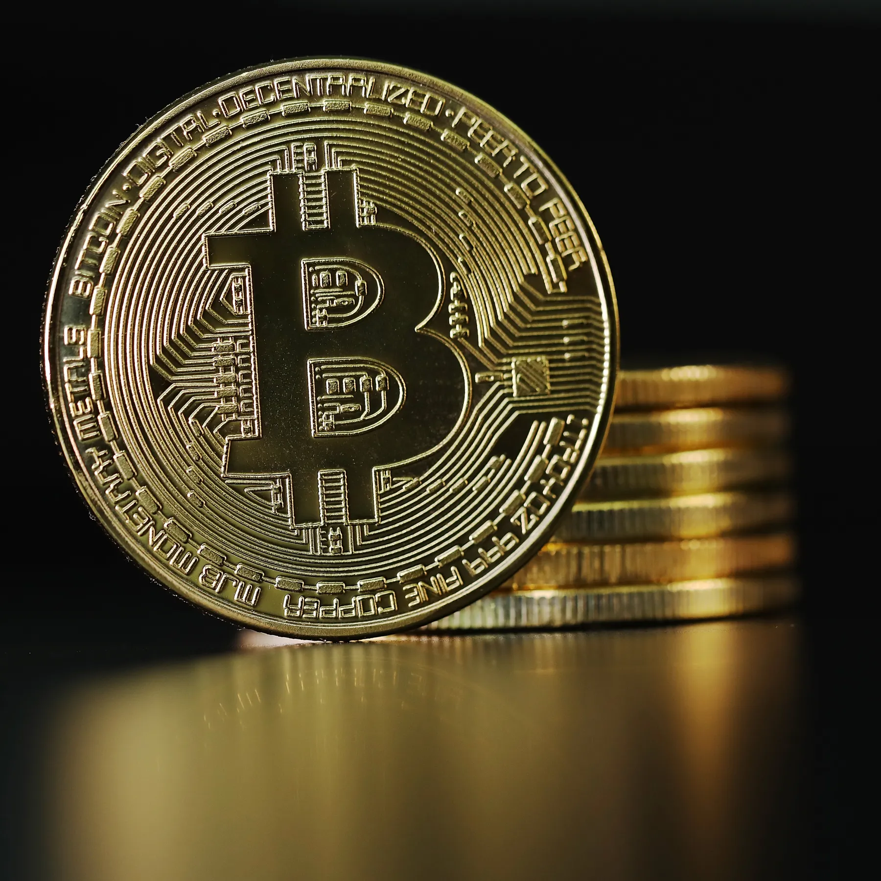 بيتكوين تسجل أدنى مستوى منذ 5 يونيو وتتداول دون 59.3 ألف دولار